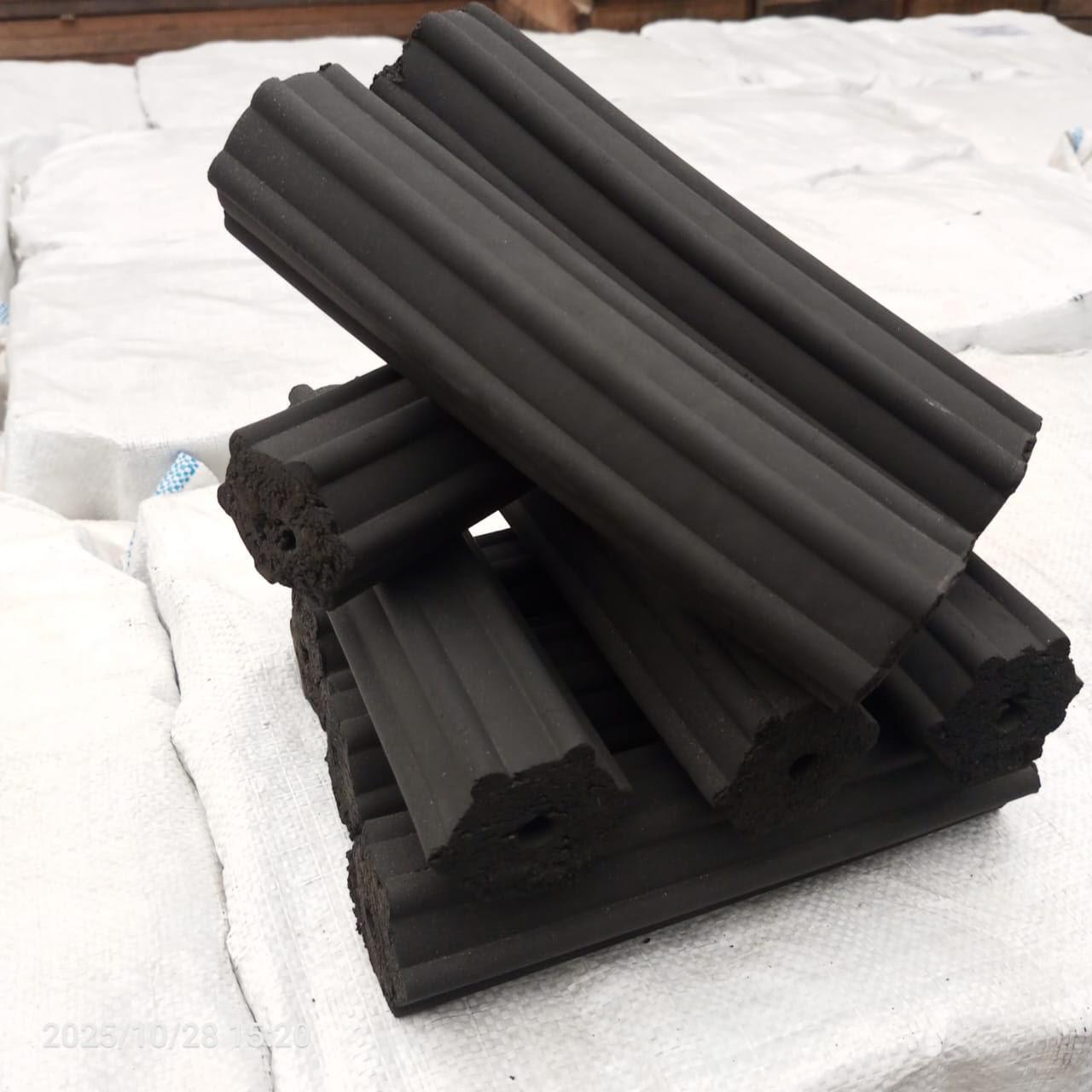 Premium Tamarin Wood Charcoal - Image 4